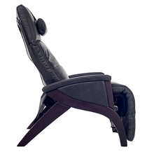 Load image into Gallery viewer, Svago Newton Zero Gravity Recliner - Suite Massage Chairs